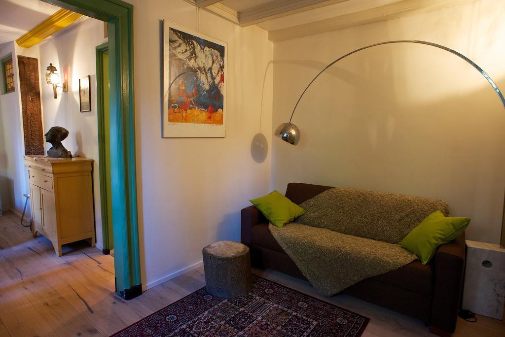 Vondelstraat Bed & Breakfast